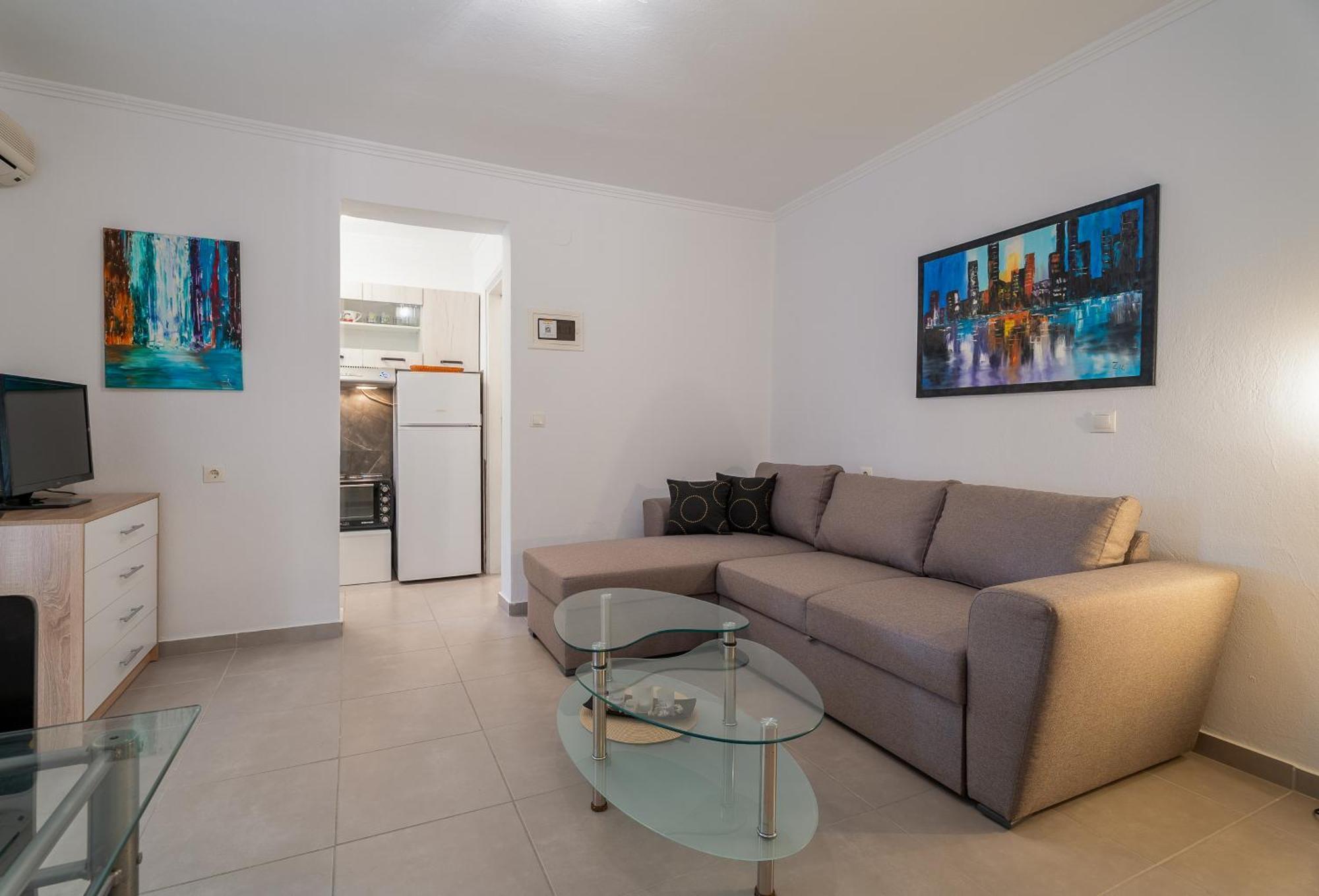 נאוס מרמרס Stefanias Apartment מראה חיצוני תמונה